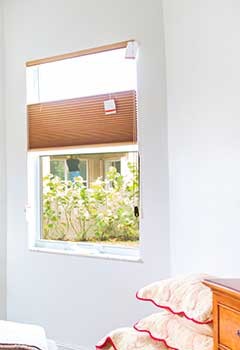 Low-Cost Roller Shades, Malibu